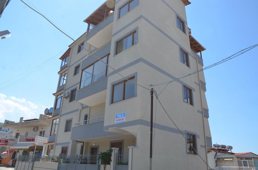 Apartments Vila Roboci ซารานเดอ ภายนอก รูปภาพ
